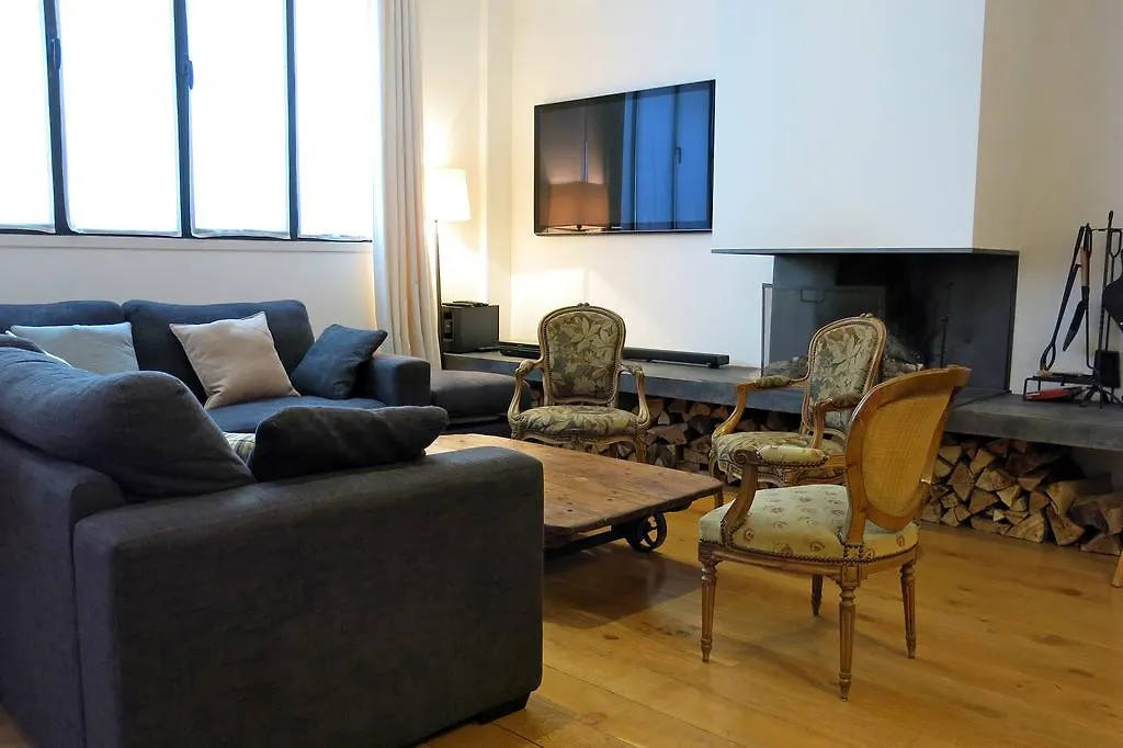 Loft Vinaigriers Republique Апартаменты
