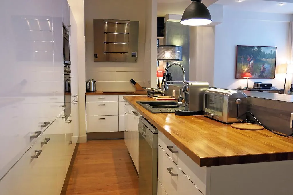 Loft Vinaigriers Republique Apartman *